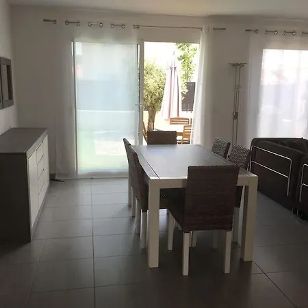 Villa Maison Au Calme Avec Piscine *